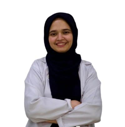 Dr Kinza Nasir pediatric dentist in Lahore